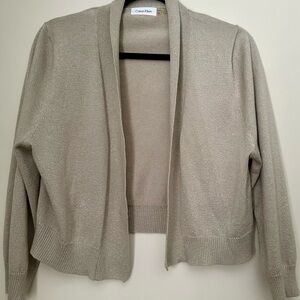 Long sleeve lightweight sweater